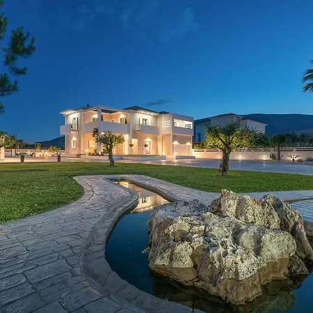 Ostria Luxury Vilă Pandokrátor