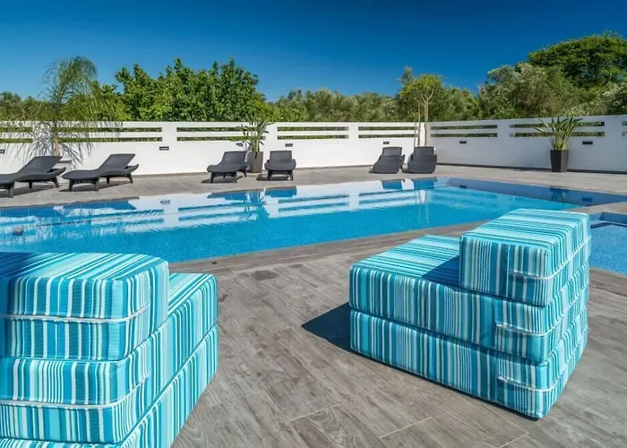 Ostria Luxury Villa Pandokrátor