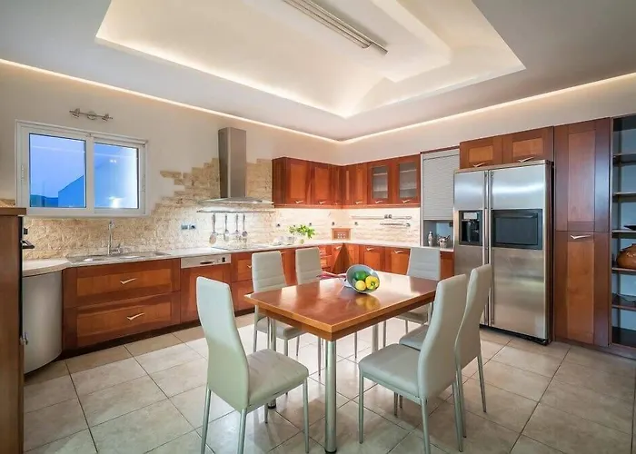 Ostria Luxury Villa