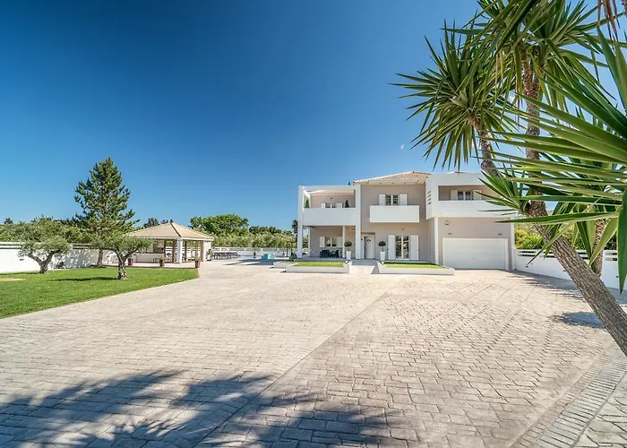Ostria Luxury Pandokrátor