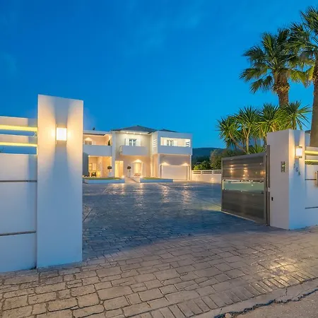 Ostria Luxury 빌라 Pandokrátor