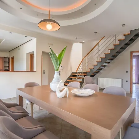 Ostria Luxury * Pandokrátor