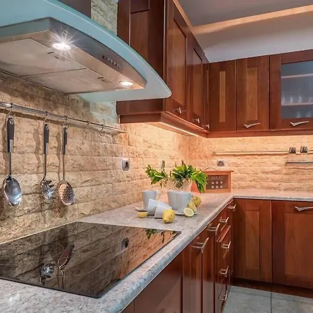 Ostria Luxury Villa Pandokrátor