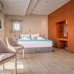 Ostria Luxury *