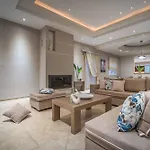 Ostria Luxury *