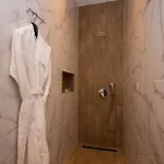 Ostria Luxury Pandokrátor