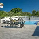 Ostria Luxury Villa *