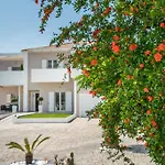 Ostria Luxury * Pandokrátor