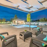 Villa Ostria Luxury *