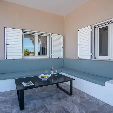 Ostria Luxury