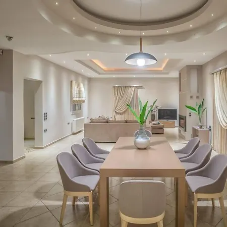 Ostria Luxury * Pandokrátor