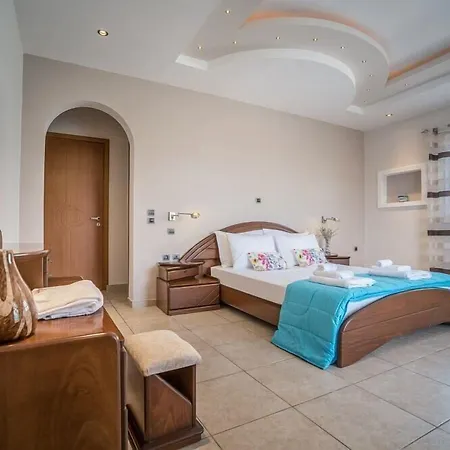 Ostria Luxury * Pandokrátor