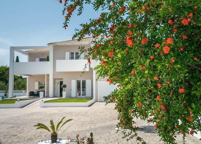 Ostria Luxury * Pandokrátor