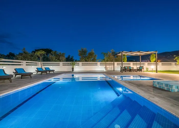 Ostria Luxury * Pandokrátor