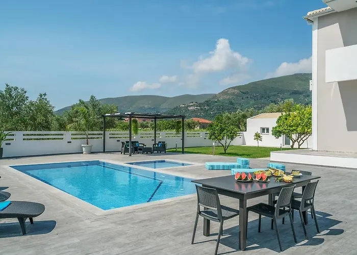 Ostria Luxury * Pandokrátor
